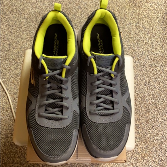 skechers memory foam mens yellow